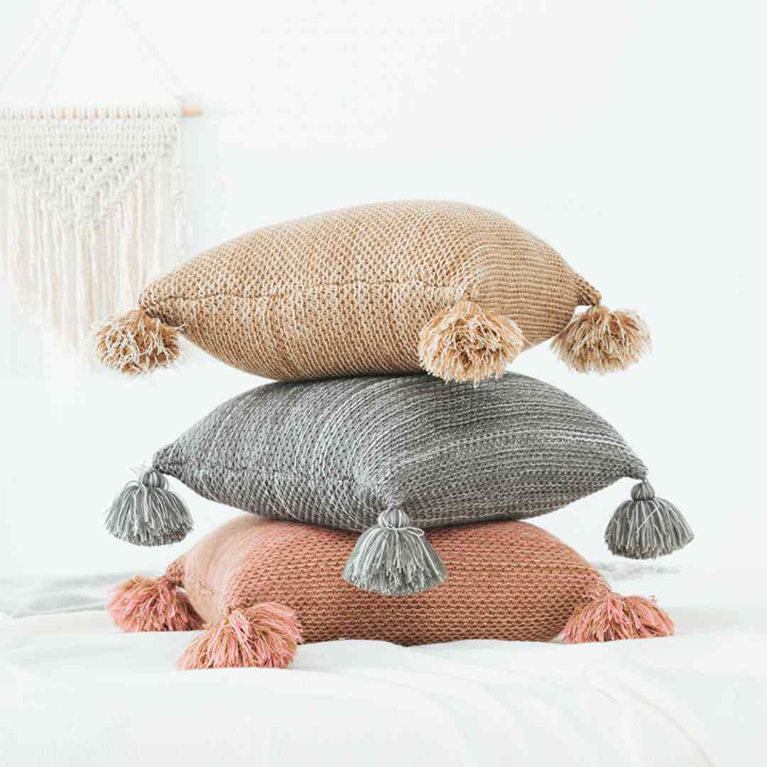 Cushions & Throws