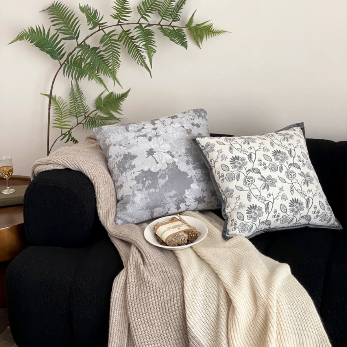 Selvaro Cushion Cover