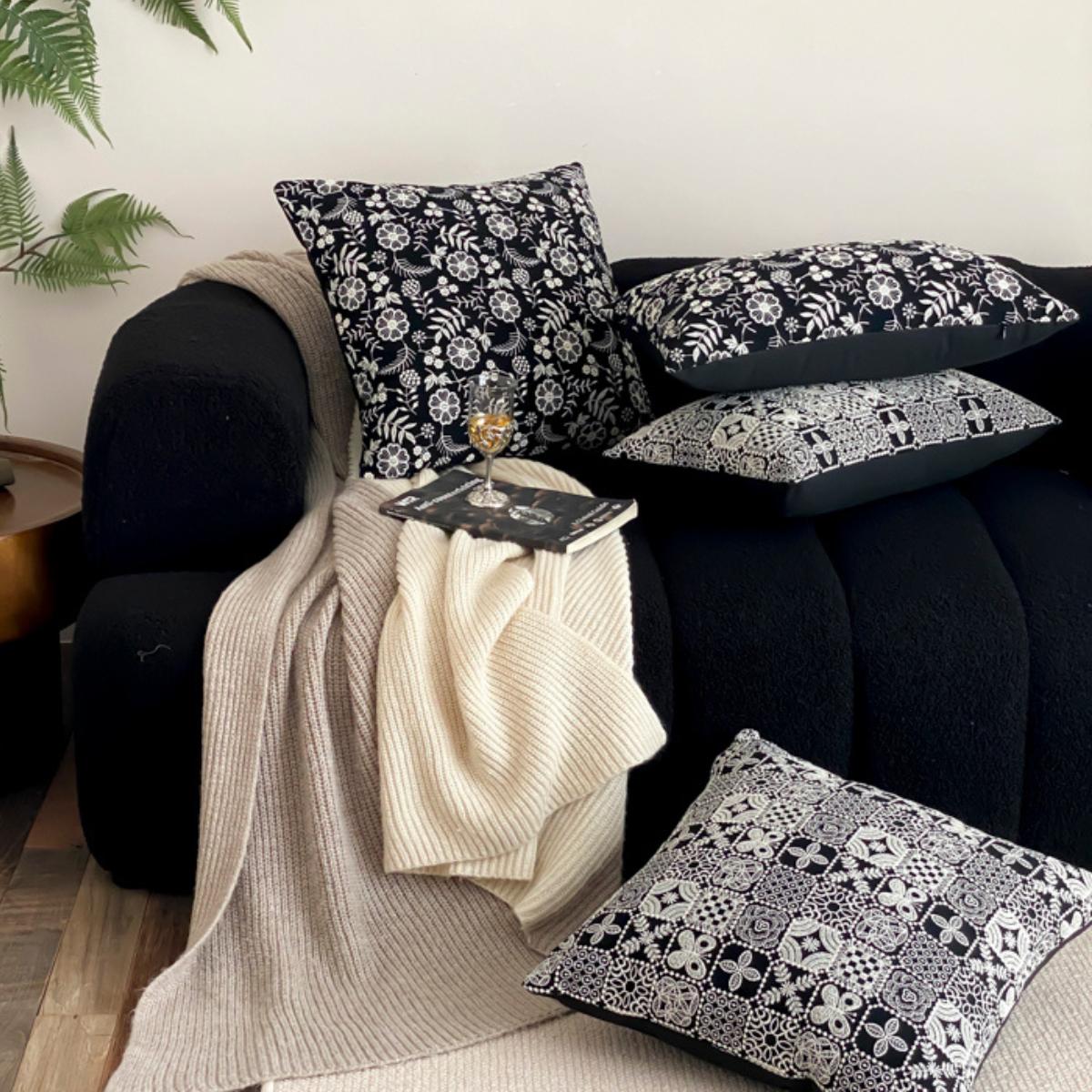 Tunblino Cushion Cover
