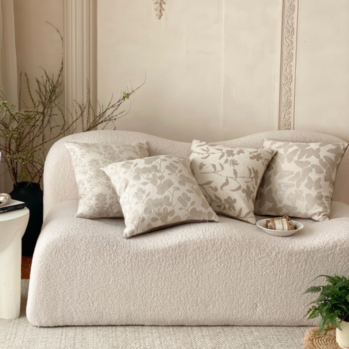 Floreno Cushion Cover