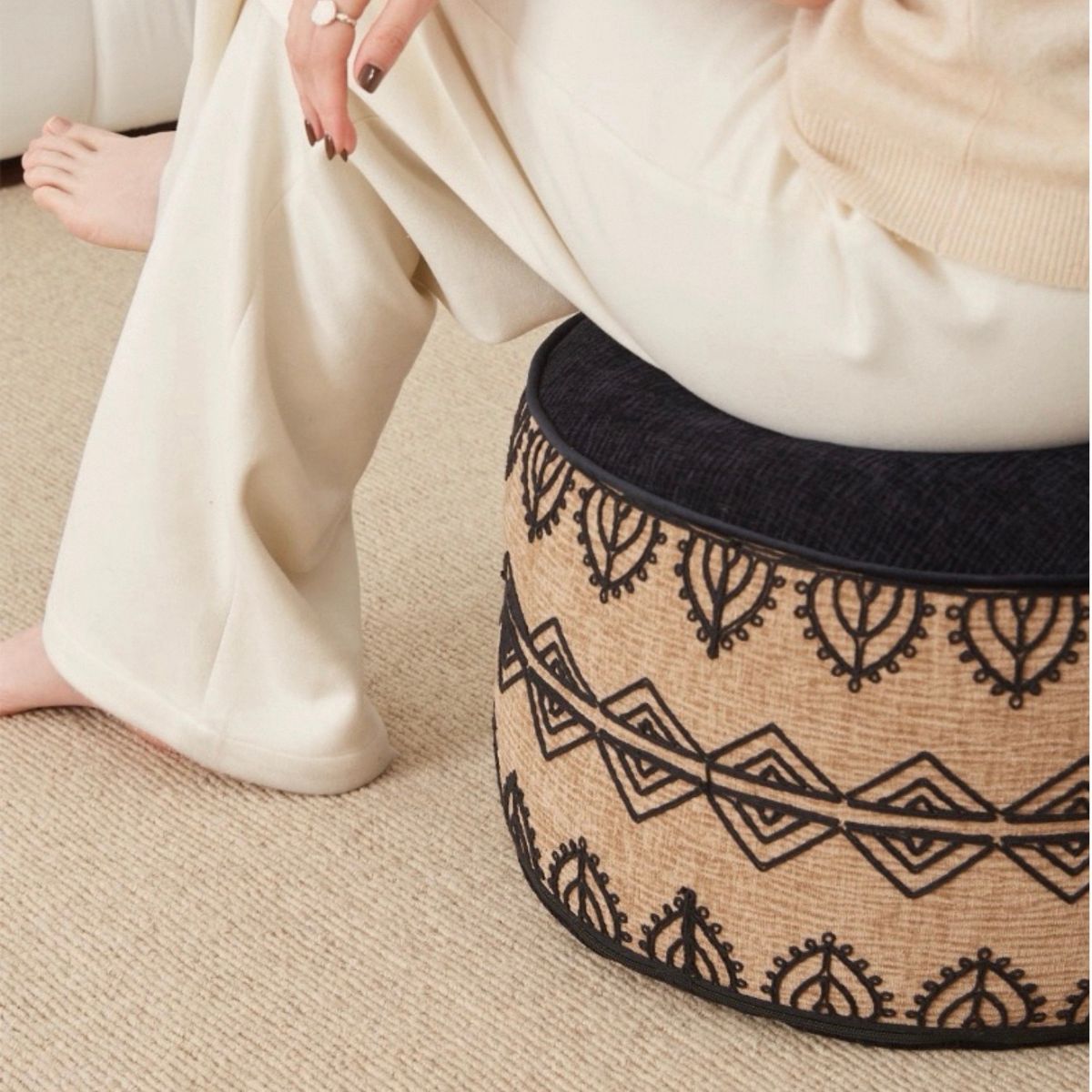 Marionie Sofa Ottoman