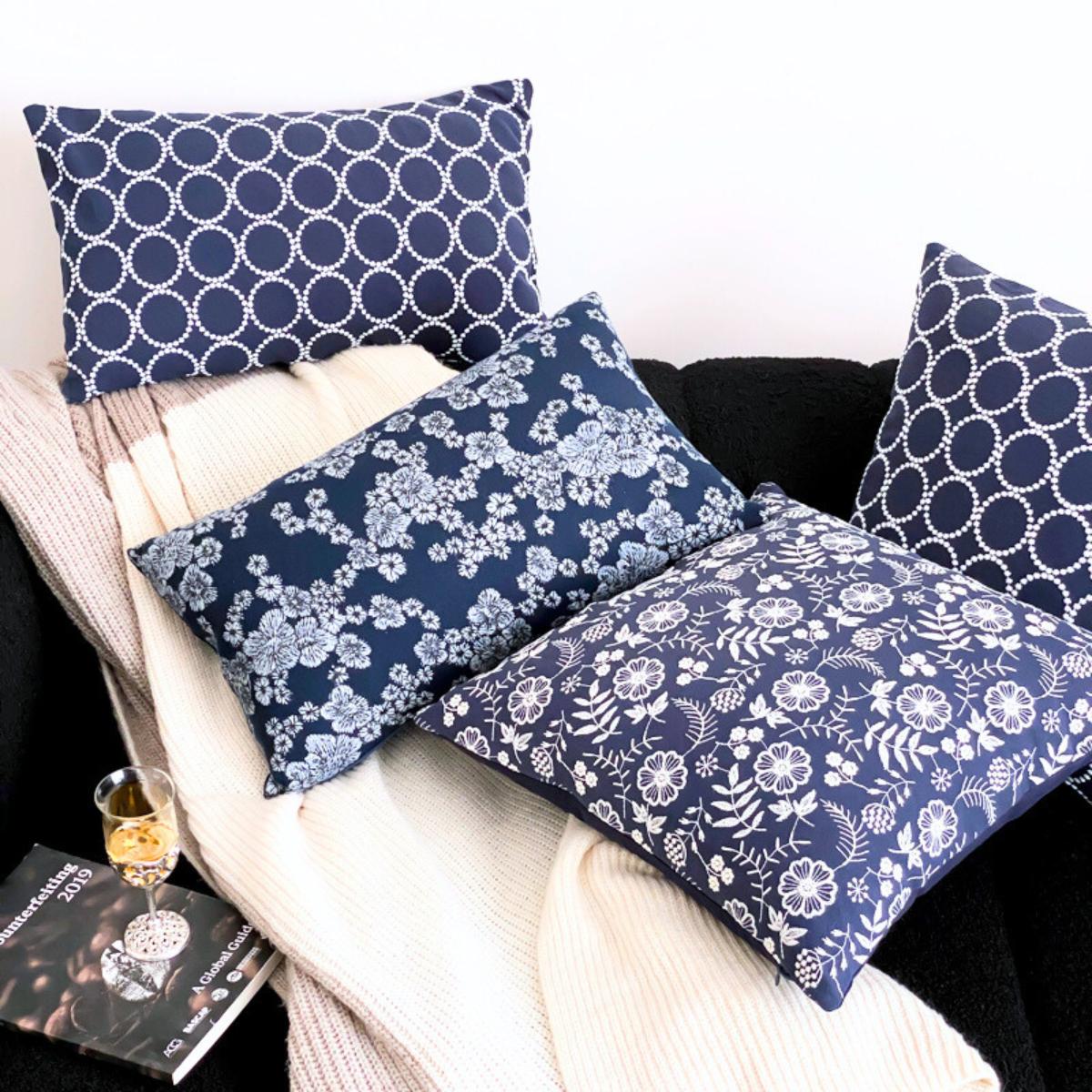 Flomie Cushion Cover