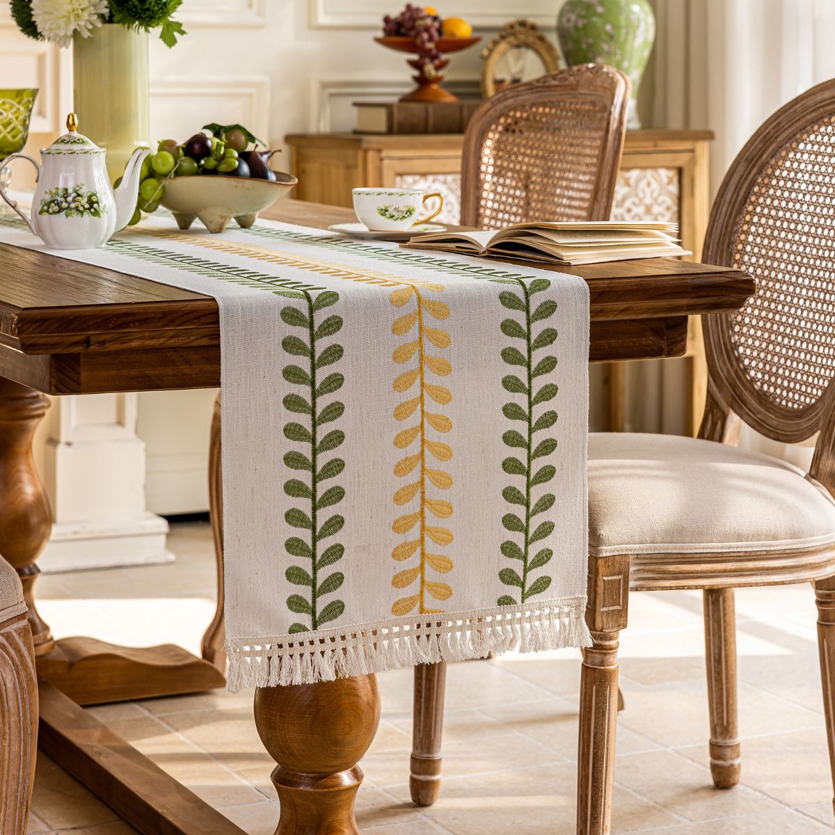 Aurelia Green Table Runner