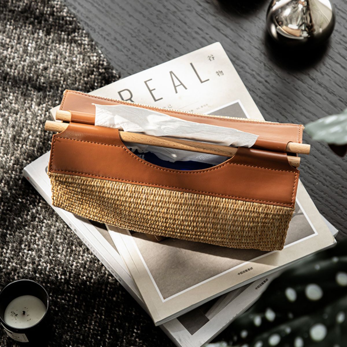 Volero Tissue Box Holder