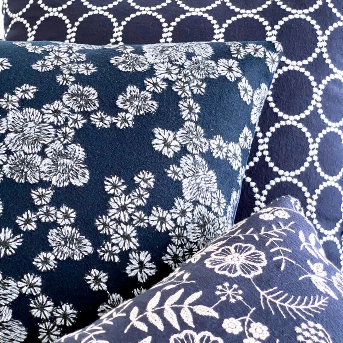 Flomie Cushion Cover