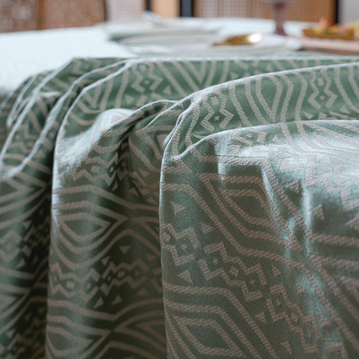 Naomi Green Table Cloth My Store