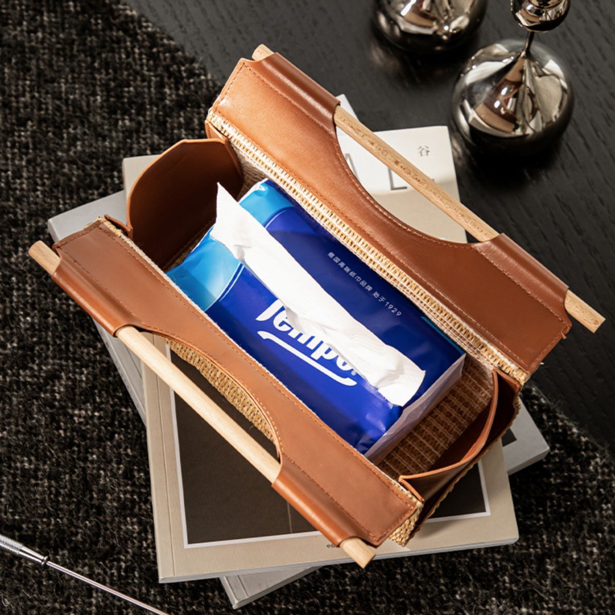 Volero Tissue Box Holder