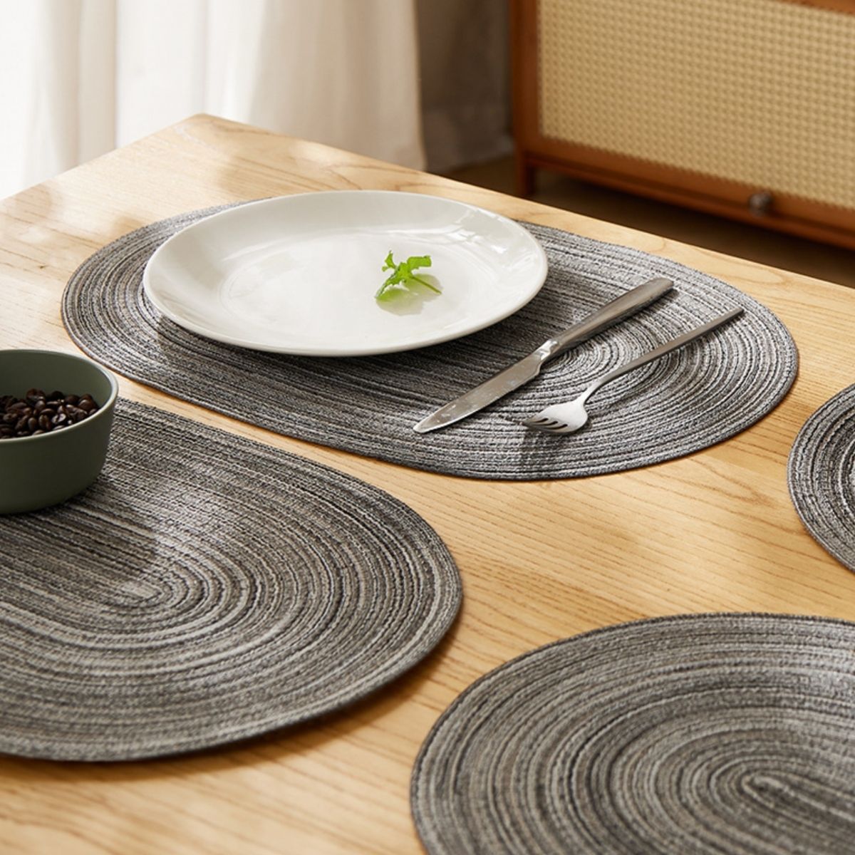 Ollie Oval Placemat B