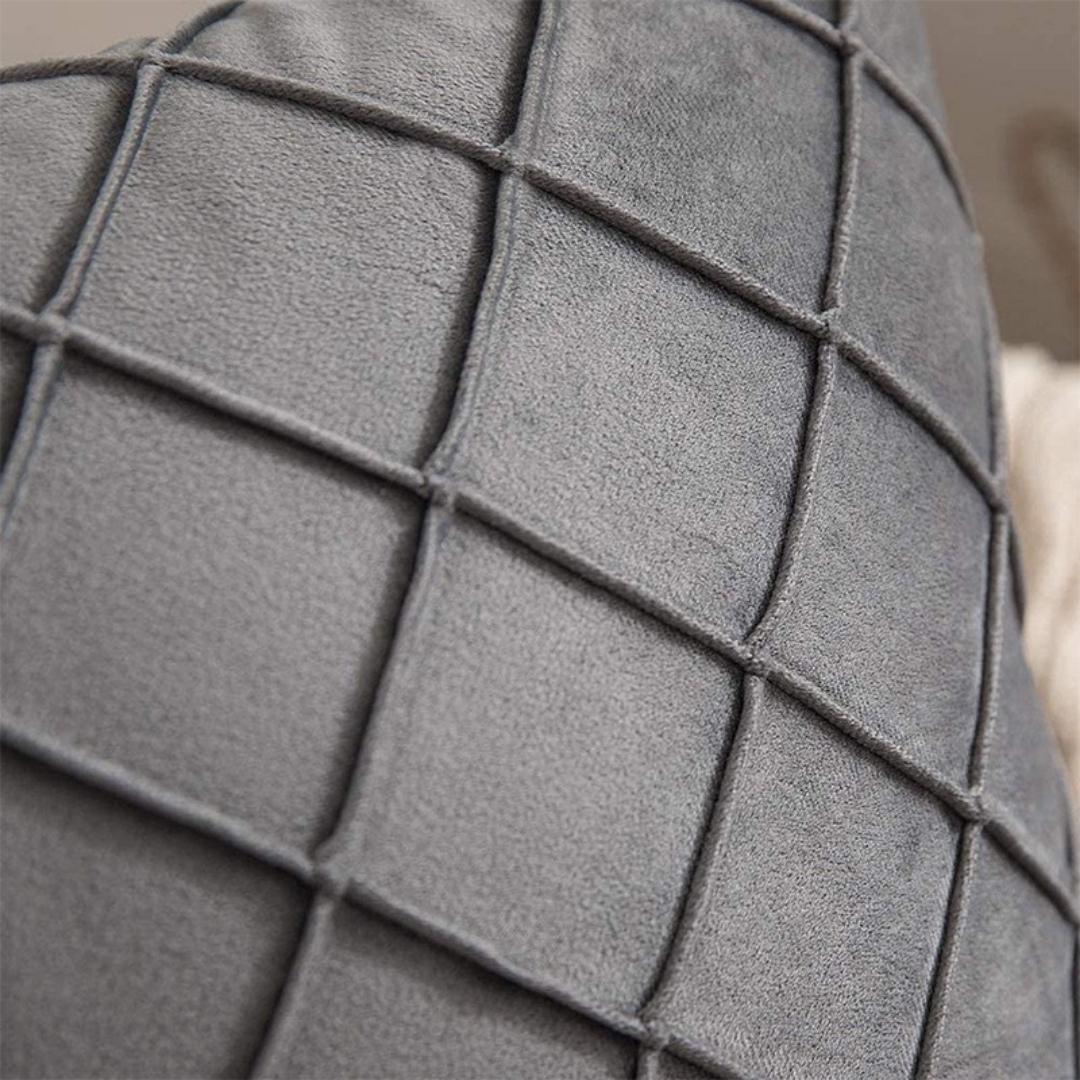 Wally Velvet Cushion Cover