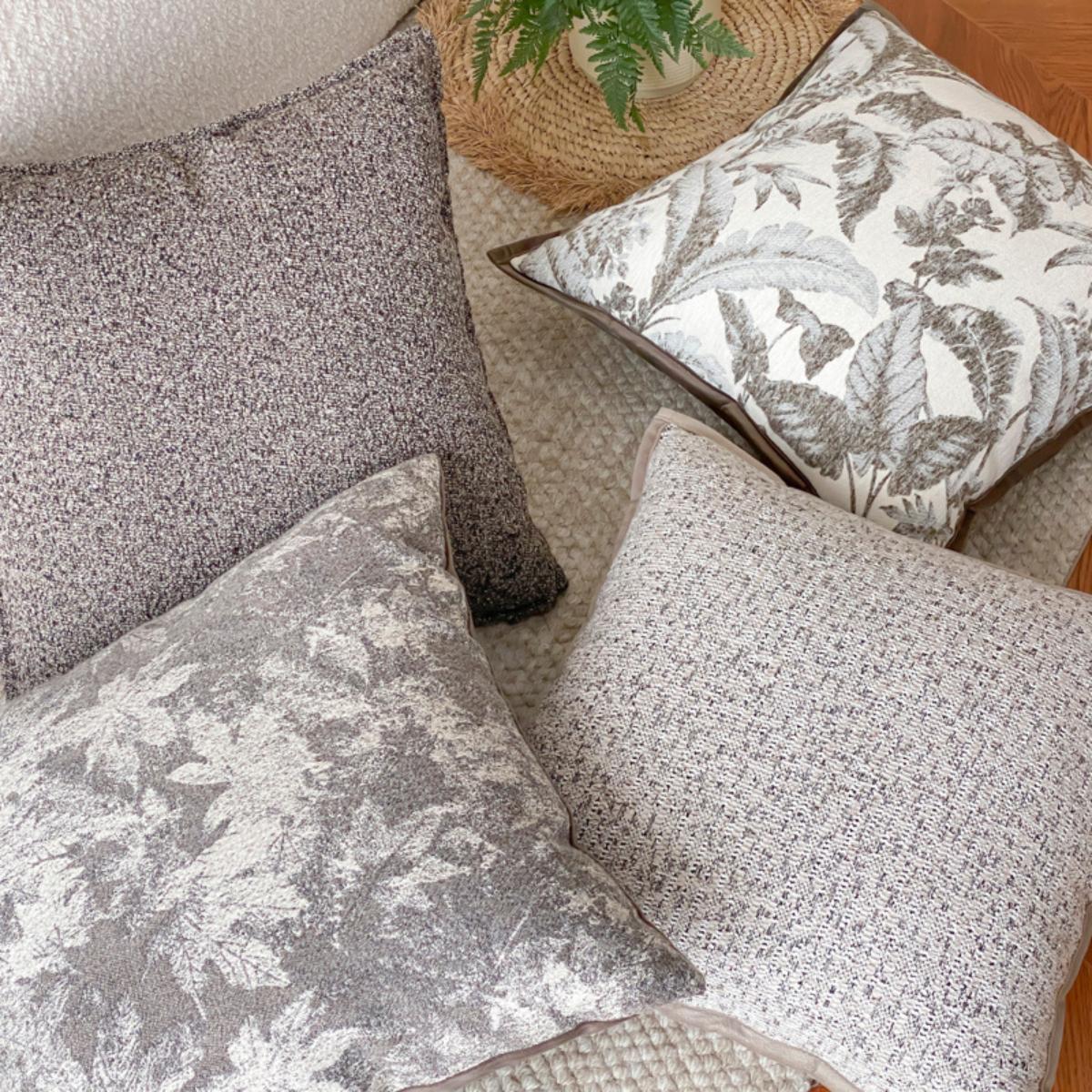 Merelly Cushion Cover