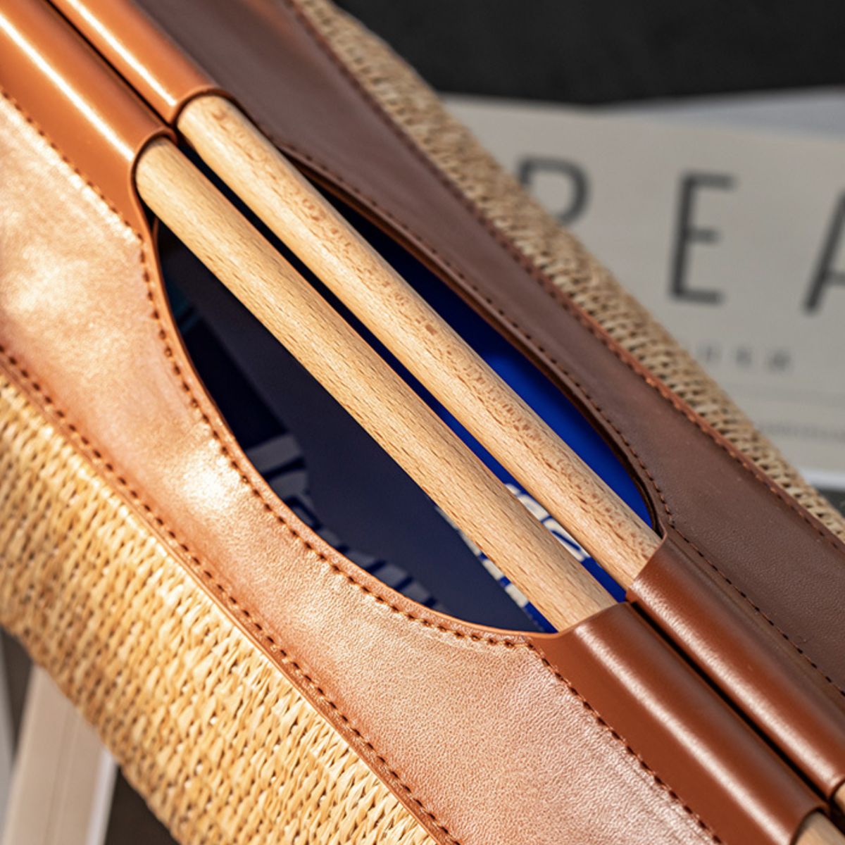 Volero Tissue Box Holder