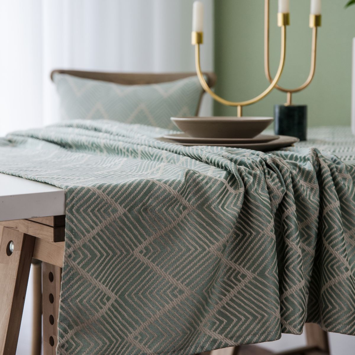 Valeno Green Table Cloth