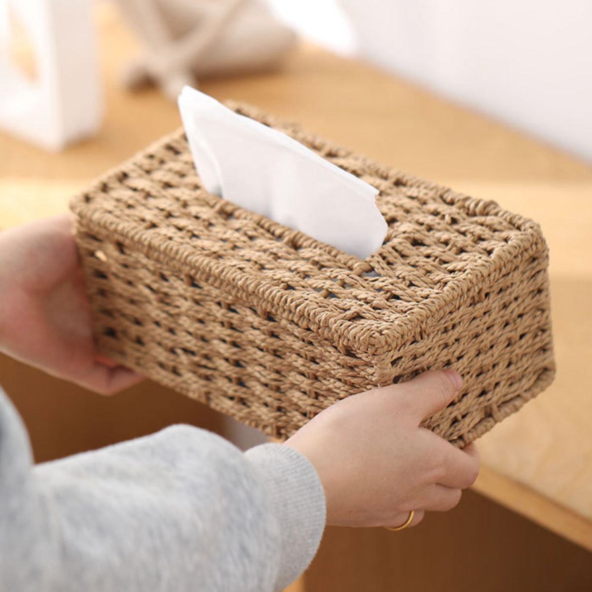 Eloise Tissue Box Holder