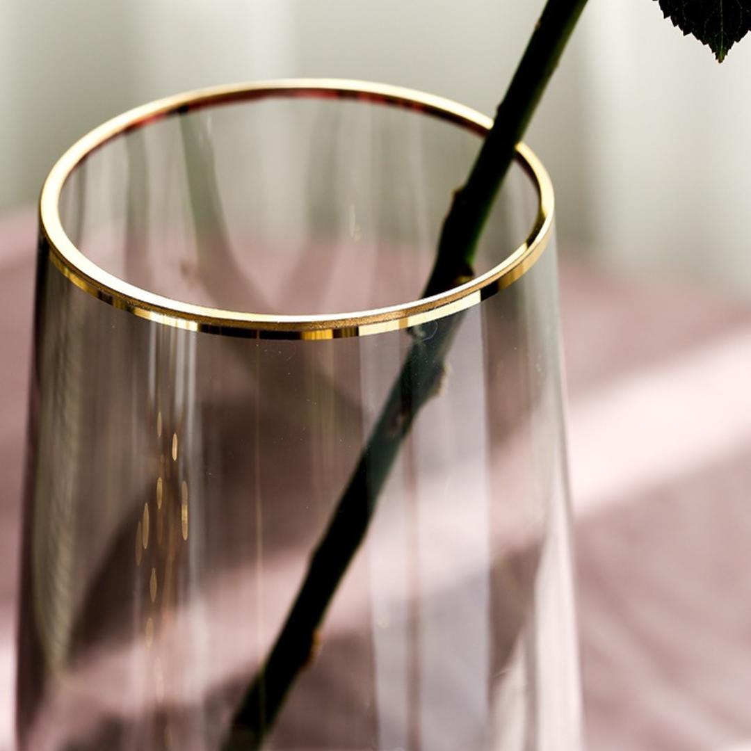Sarelley Translucent Glass Vase