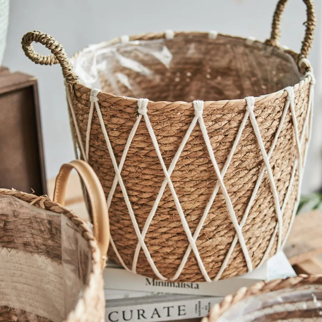 Magdalano Hand Made Seagrass Woven Plant Basket-Speckled Space
