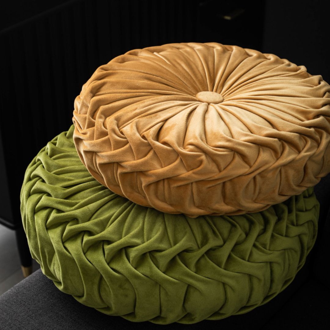 Poa Round Cushion