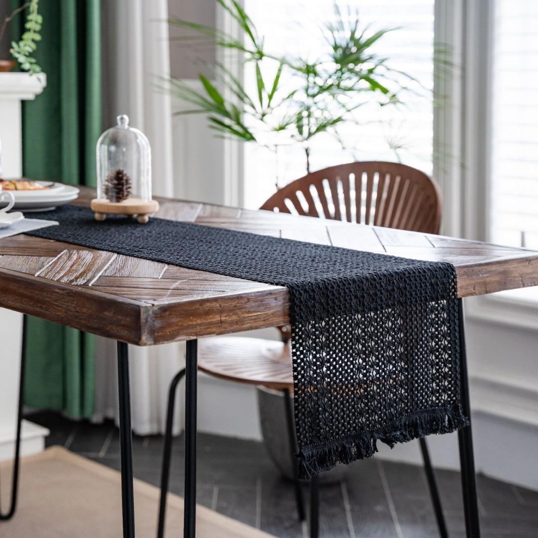 Wvner Cotton Linen Table Runner-Speckled Space