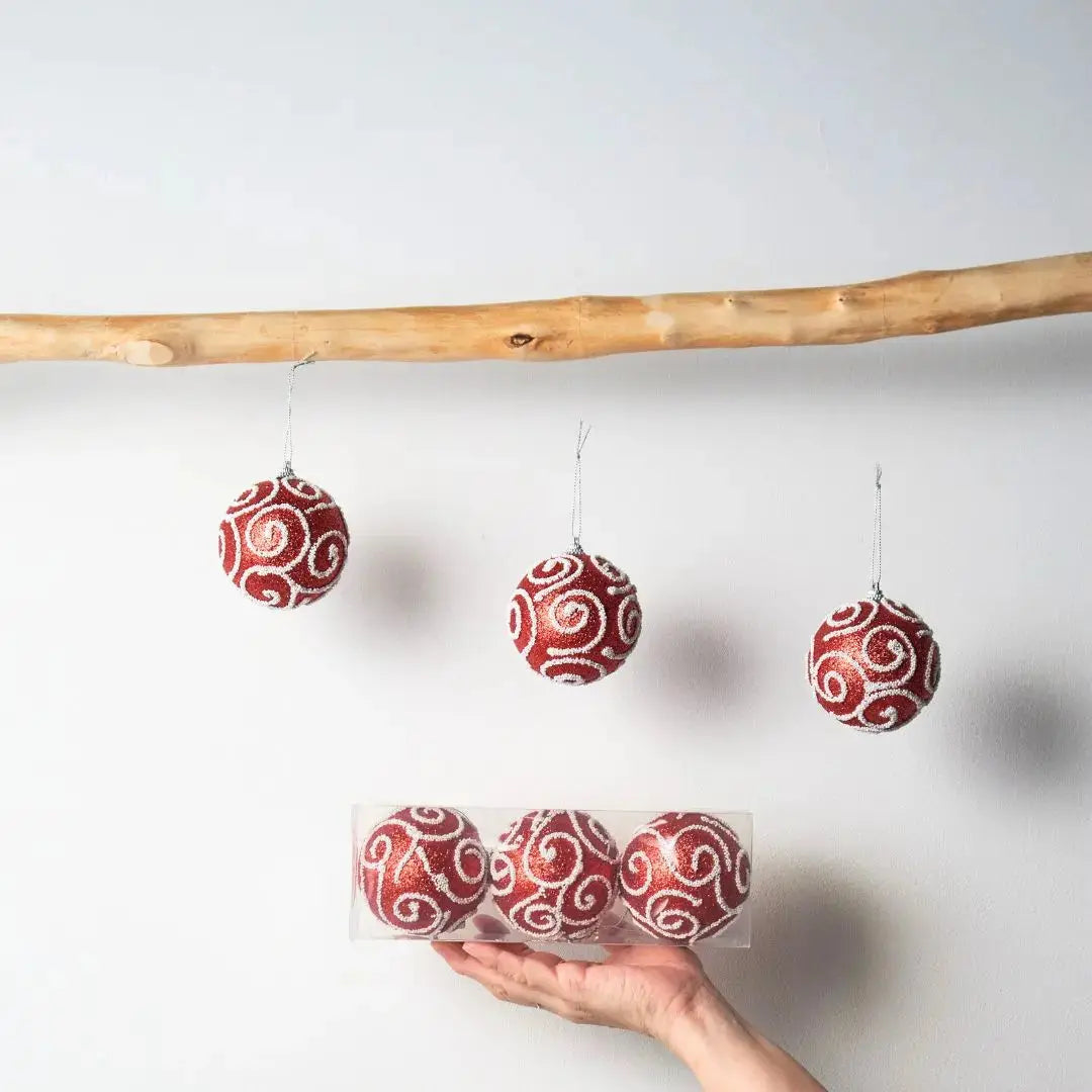 Stella Red 3pcs Christmas Hanging Baubles Ornament Design Q-Speckled Space