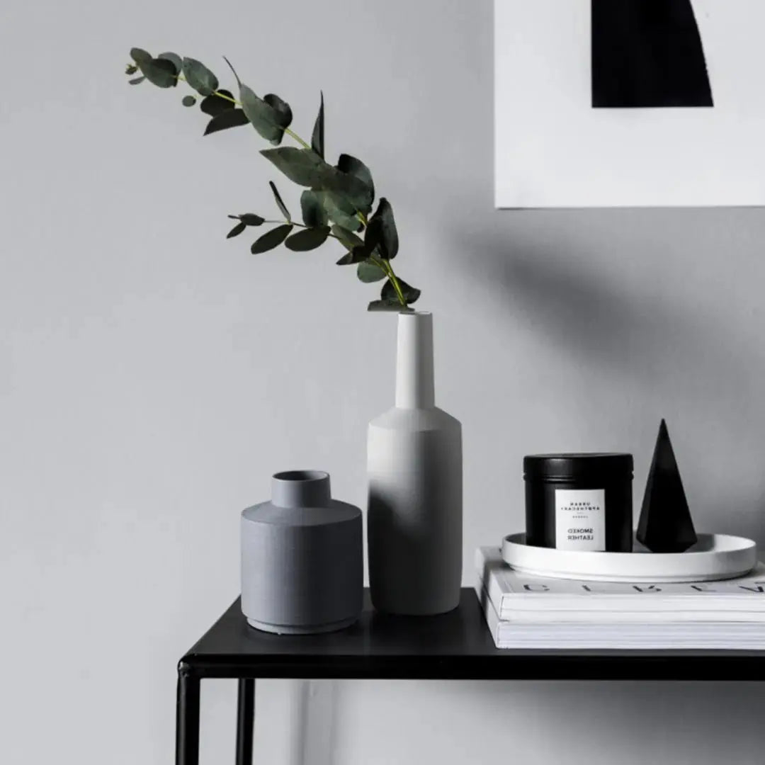 Shytn Ceramic Decorative Vase-Speckled Space