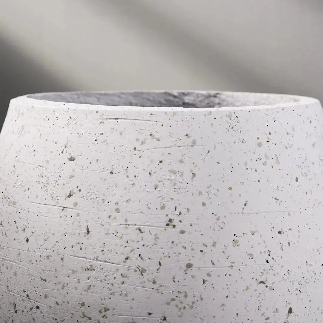 Pylota Concrete Flower Pot-Speckled Space