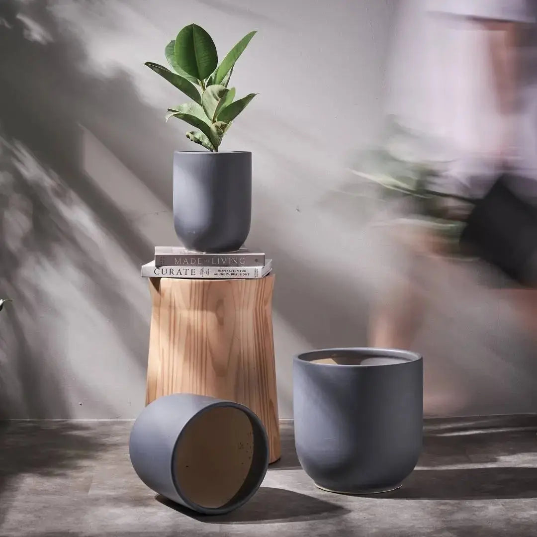 Modern Ceramic Plain Coloured Flower Pot-Speckled Space