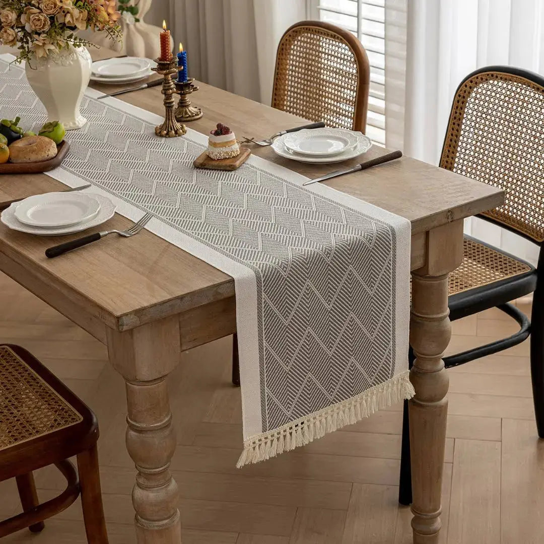 Linle Water Resistant Table Runner-Speckled Space
