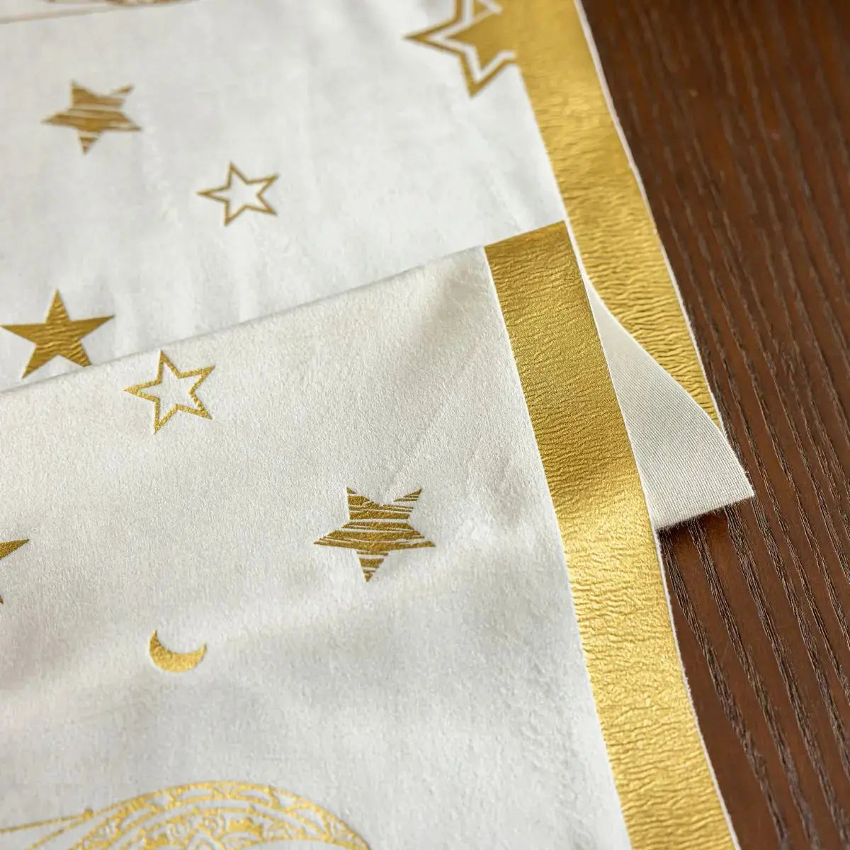 The Raya White Table Runner Speckled Space