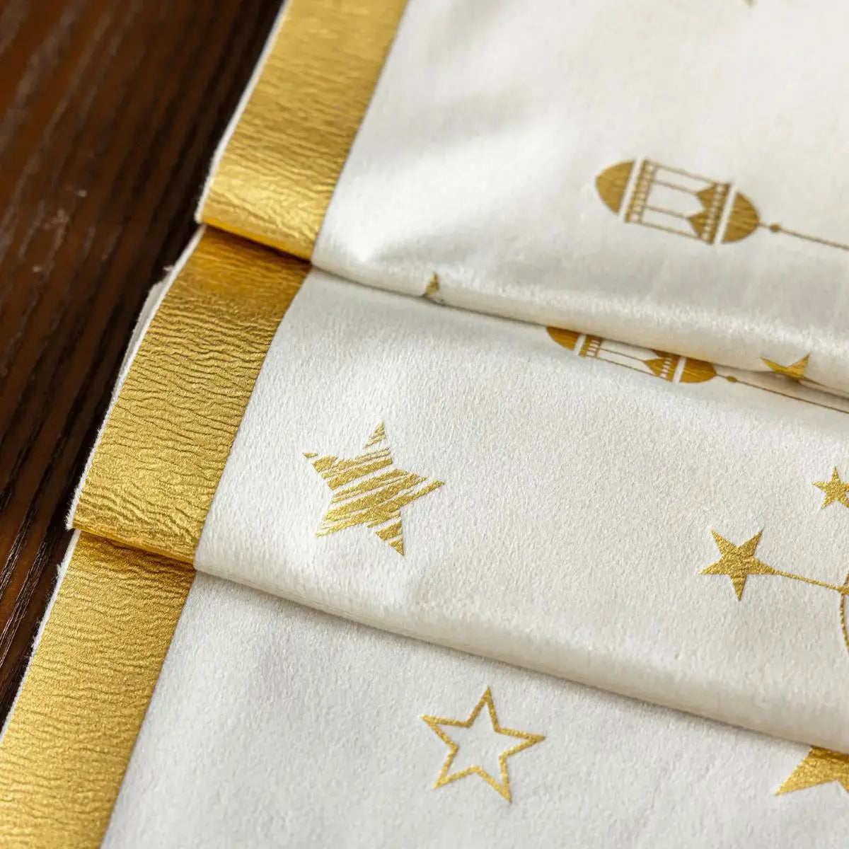 The Raya White Table Runner Speckled Space