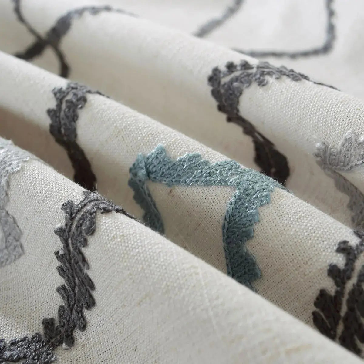 Lyla Grey Table Cloth Speckled Space