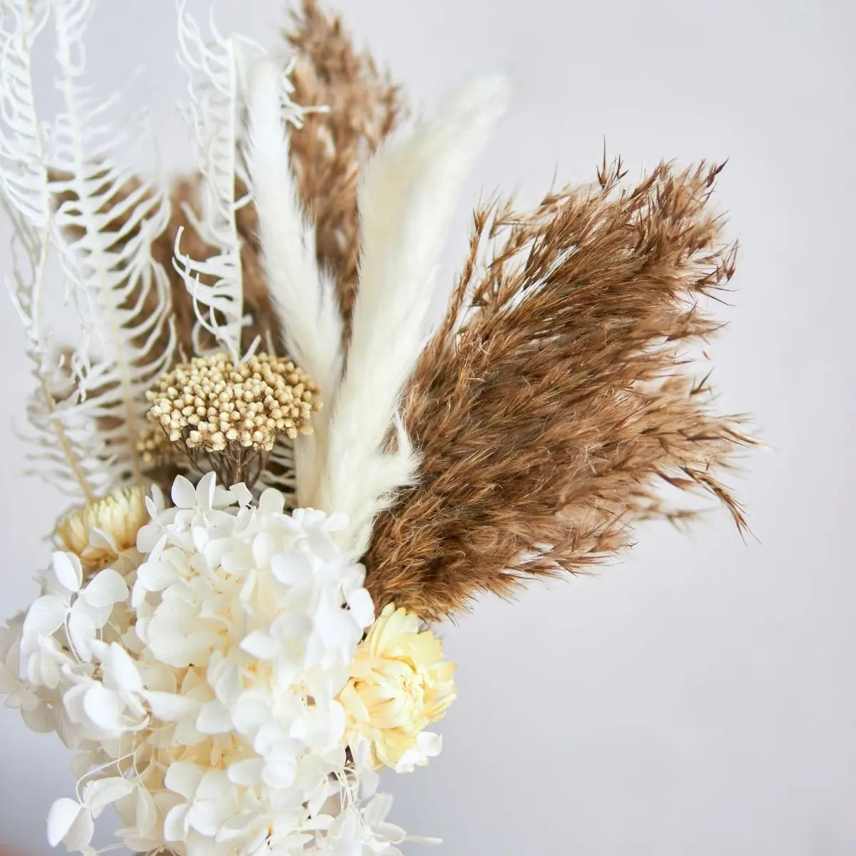 Dried Floral Arrangement G Speckled Space
