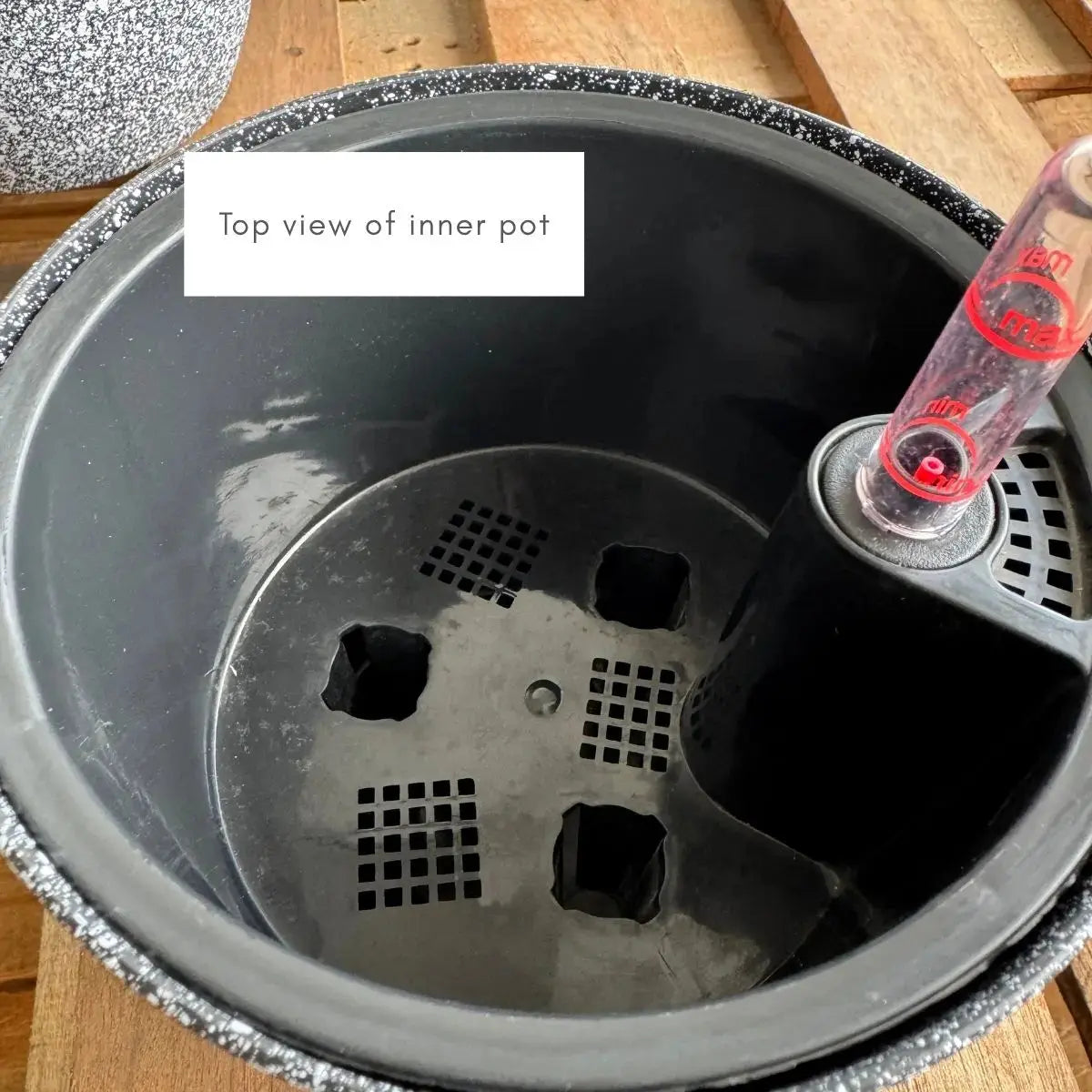 Bjorn Plastic Self Watering Flower Pot Speckled Space