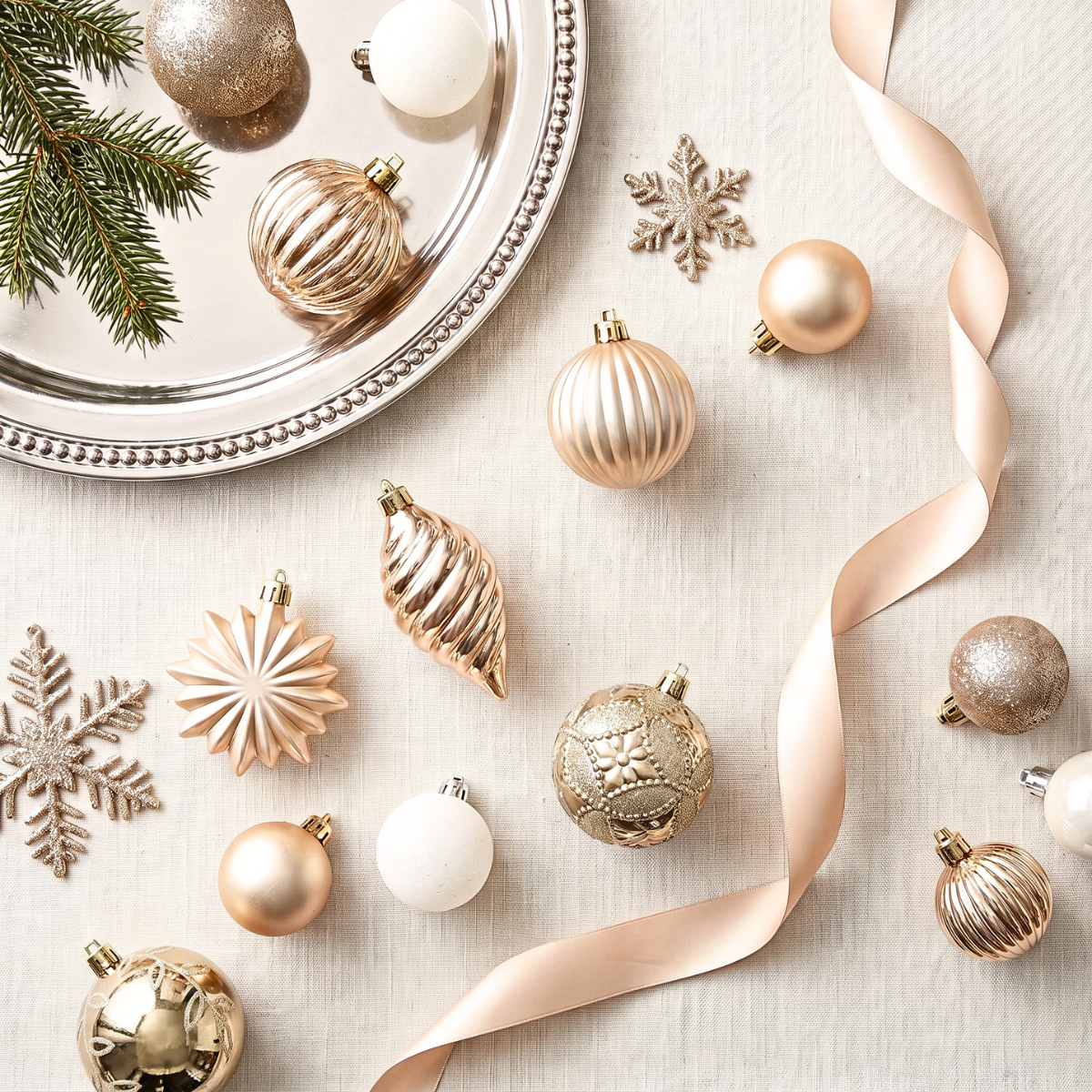 Gold Silver & White Theme