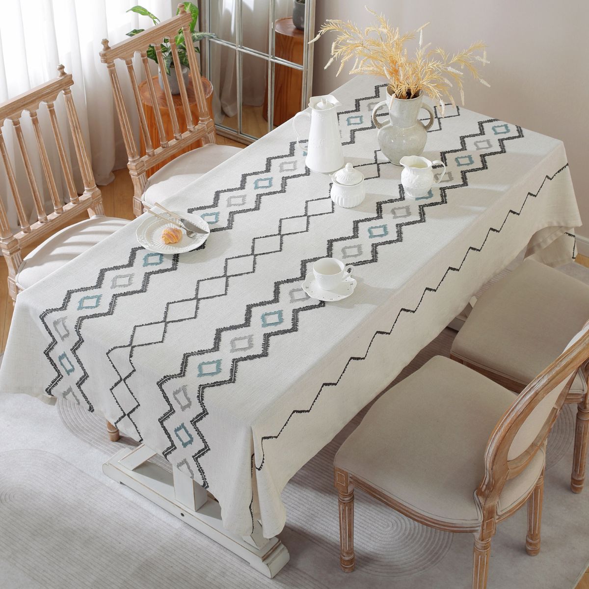 Lyla Grey Table Cloth