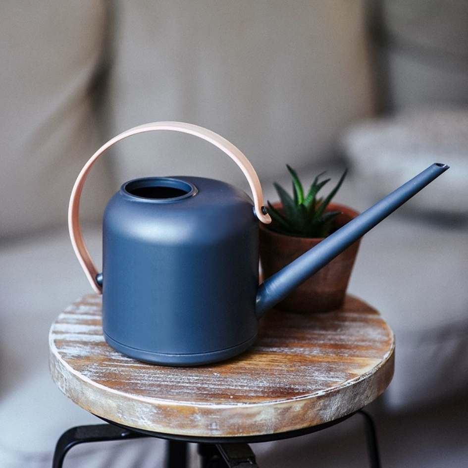 Bhoren Watering Can with Long Mouth