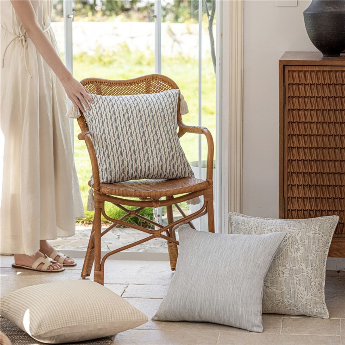 Dallie Cushion Cover A