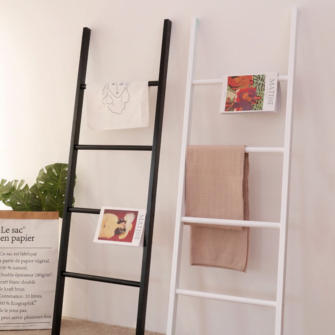 Denlo Wooden Clothes Hanging Ladder