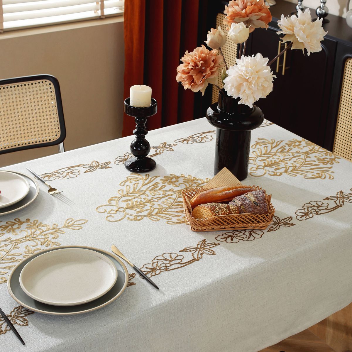 Edon Beige Floral Table Cloth