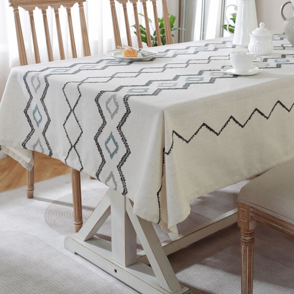 Lyla Grey Table Cloth