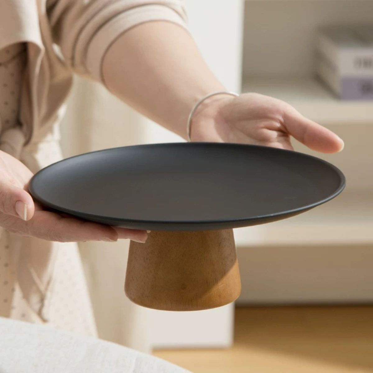 Willi Dessert Holder Stand