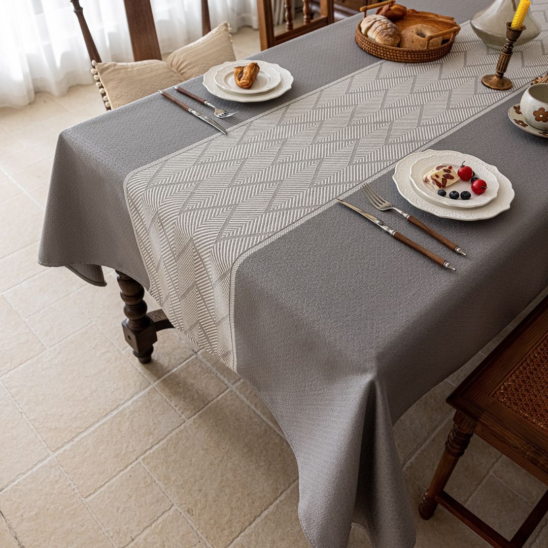 Tholer Water Resistant Table Cloth