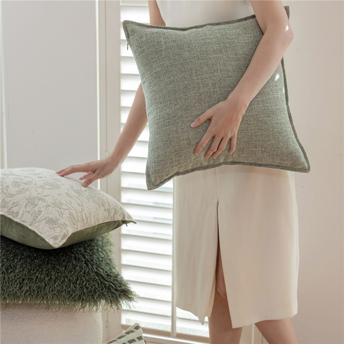 Gail Green Cushion Cover C