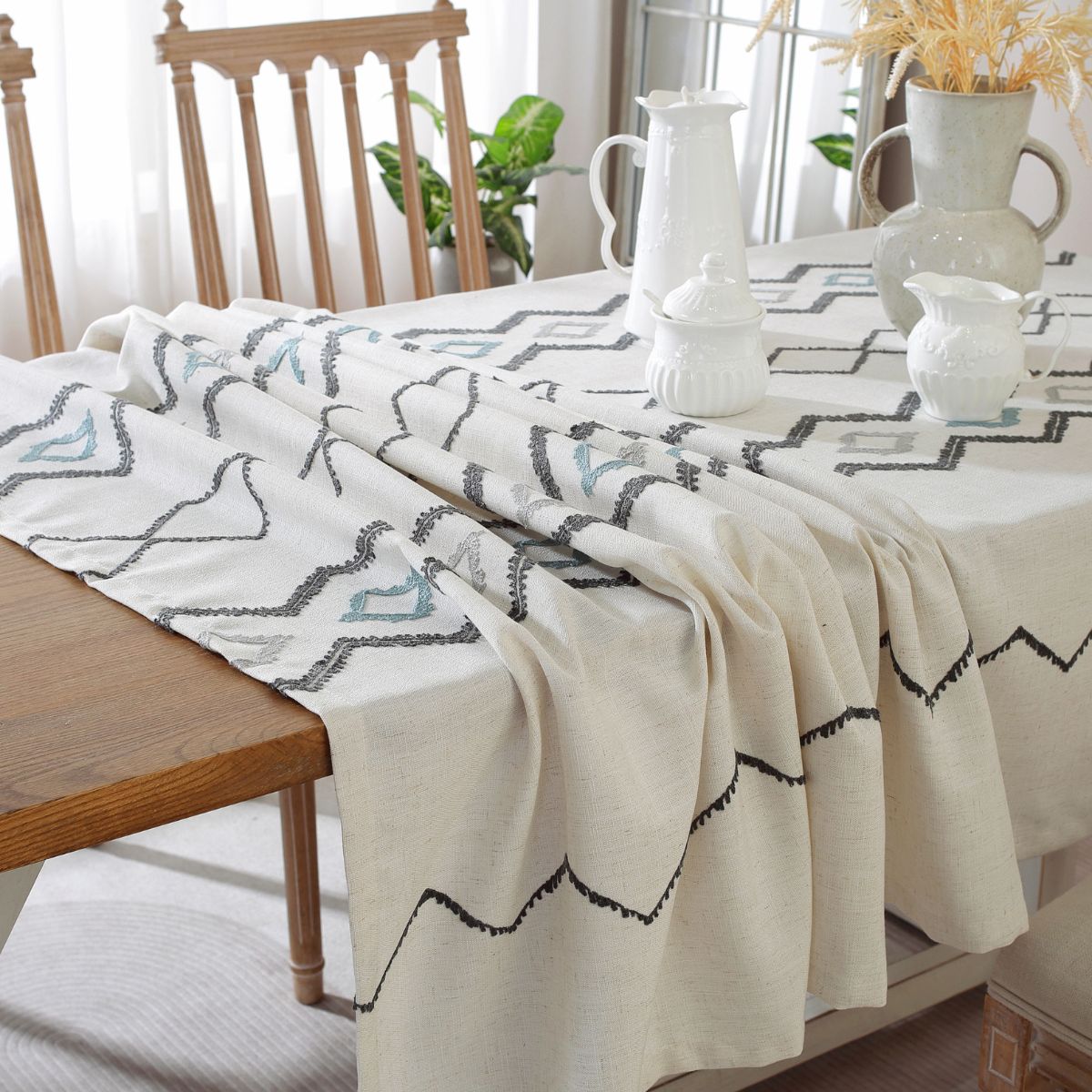 Lyla Grey Table Cloth