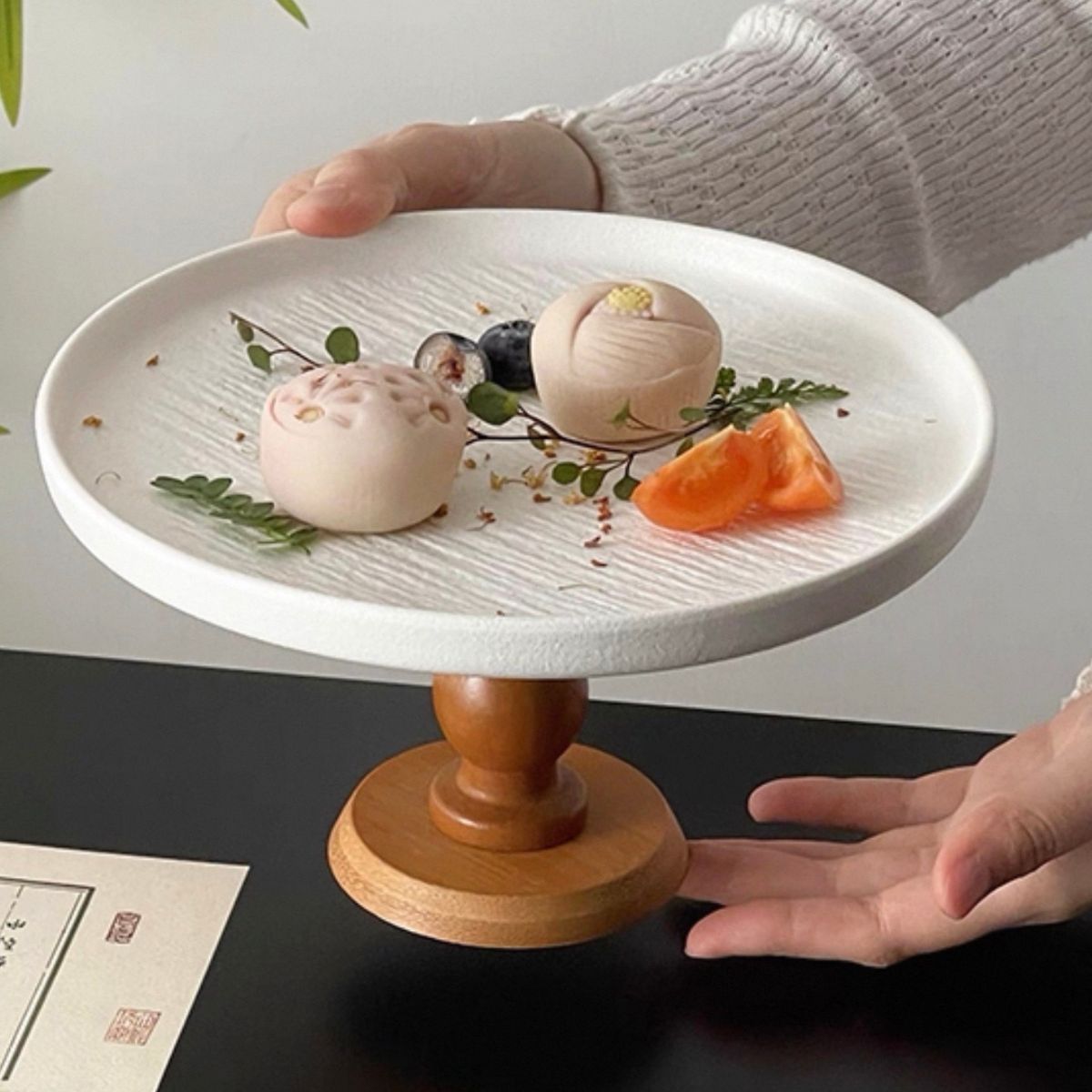 Cherine Dessert Holder Stand