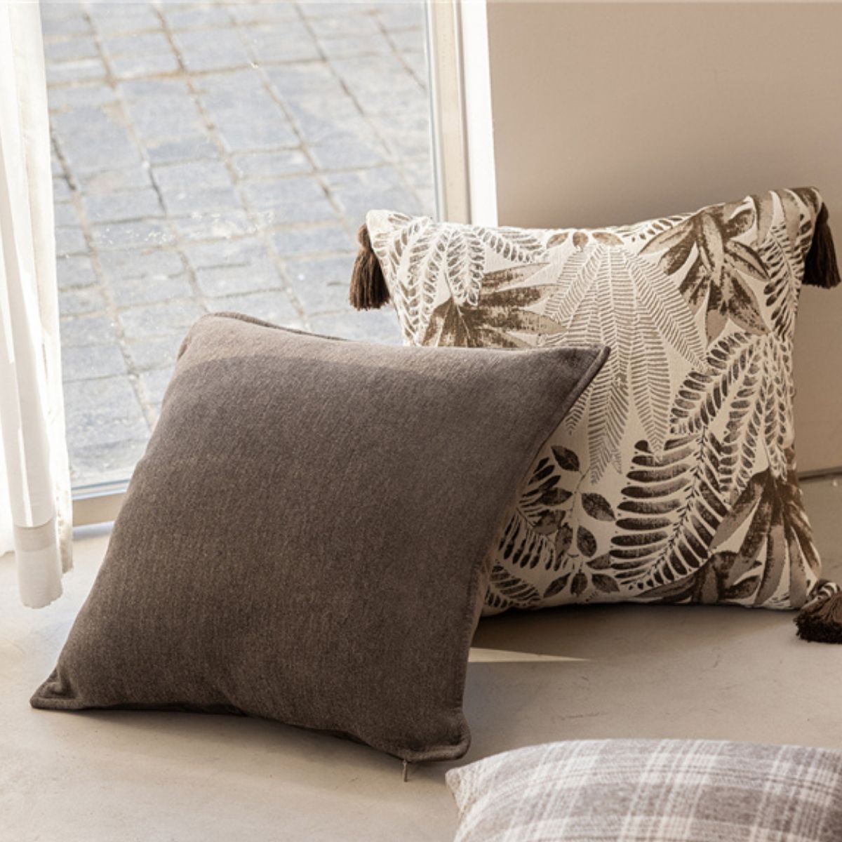 Devon Brown Cushion Cover A