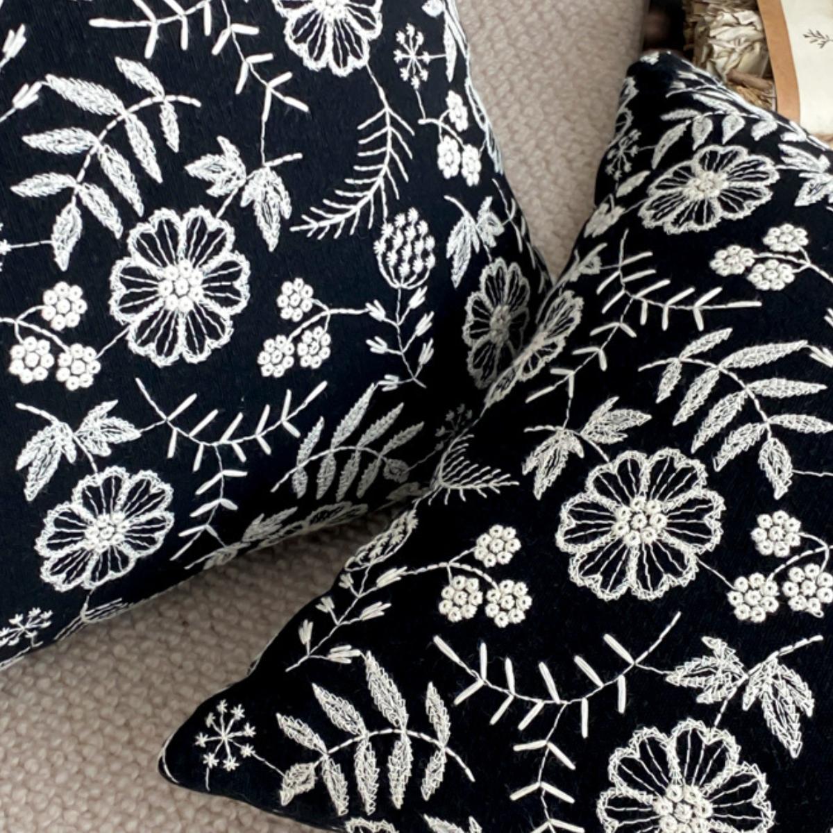 Tunblino Cushion Cover