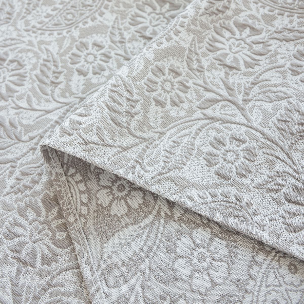 Dusto Grey Table Runner