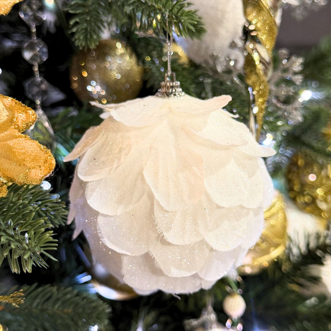 White Textured Baubles D