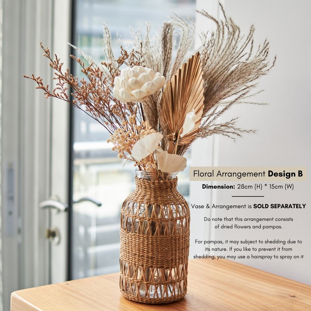 Helier Dried Flower Pampas Arrangement