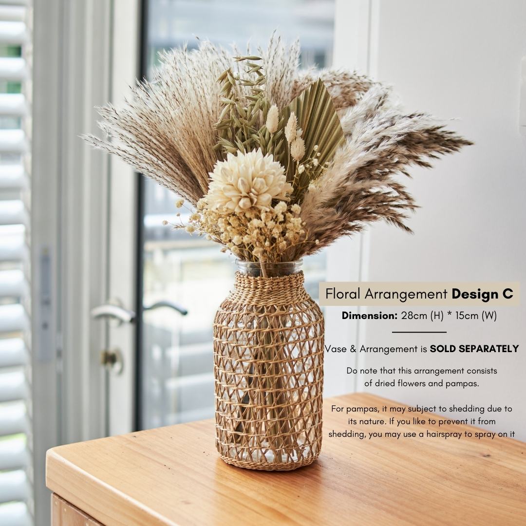 Helier Dried Flower Pampas Arrangement