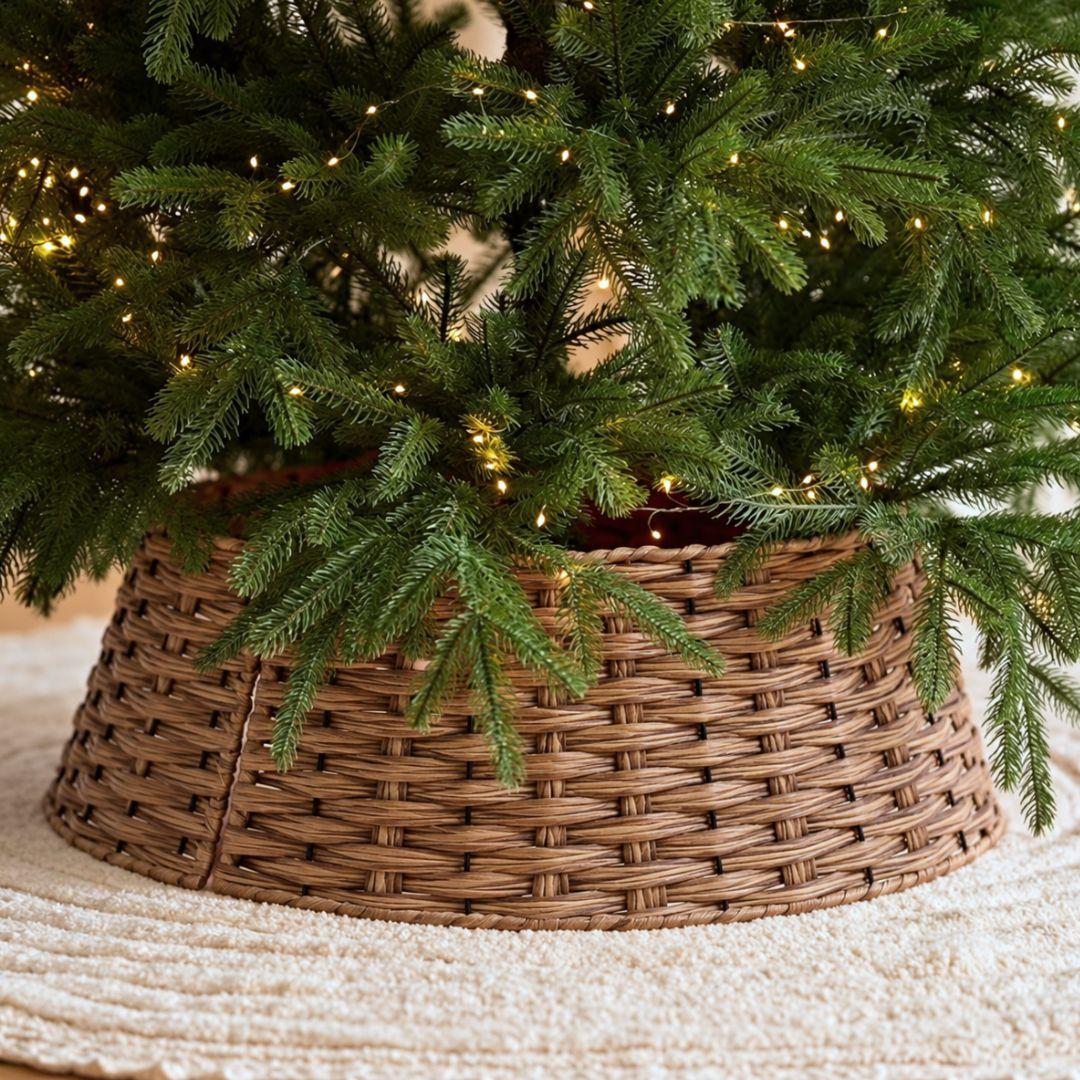 Brown Christmas Tree Collar